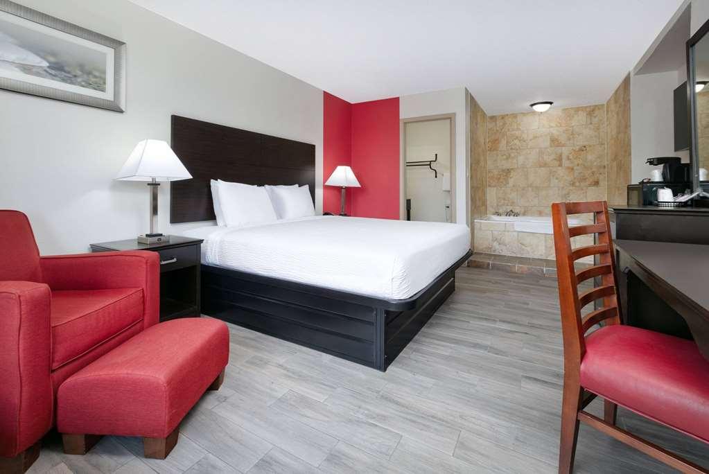 Motel Ramada By Wyndham Gulfport I-10