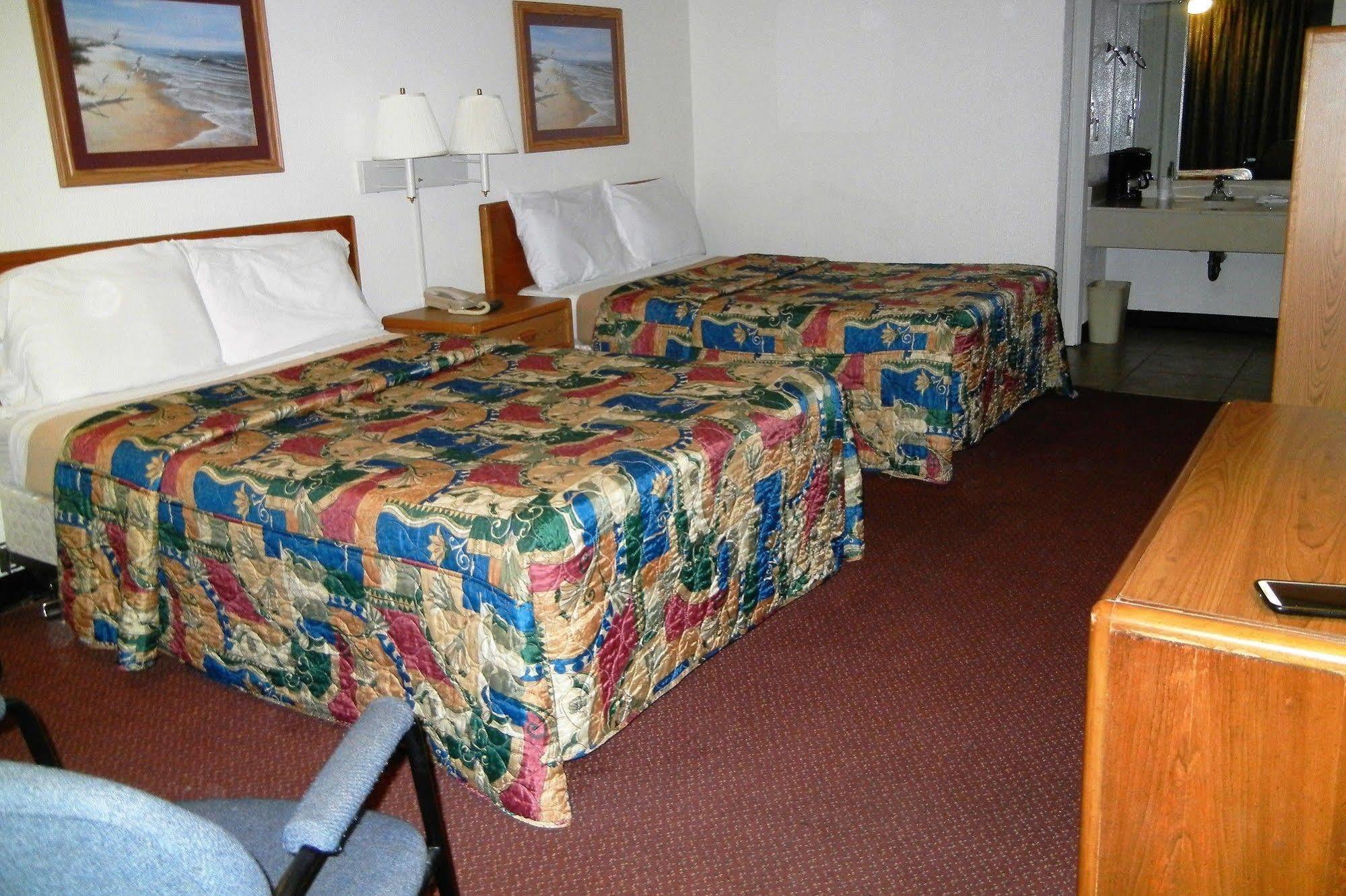 Ramada By Wyndham Gulfport I-10 Motel Diamondhead